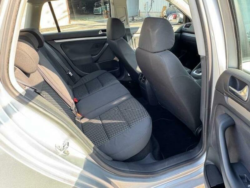 GOLF VARIANT