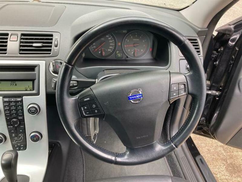 V50