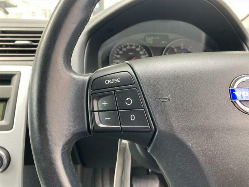 V50