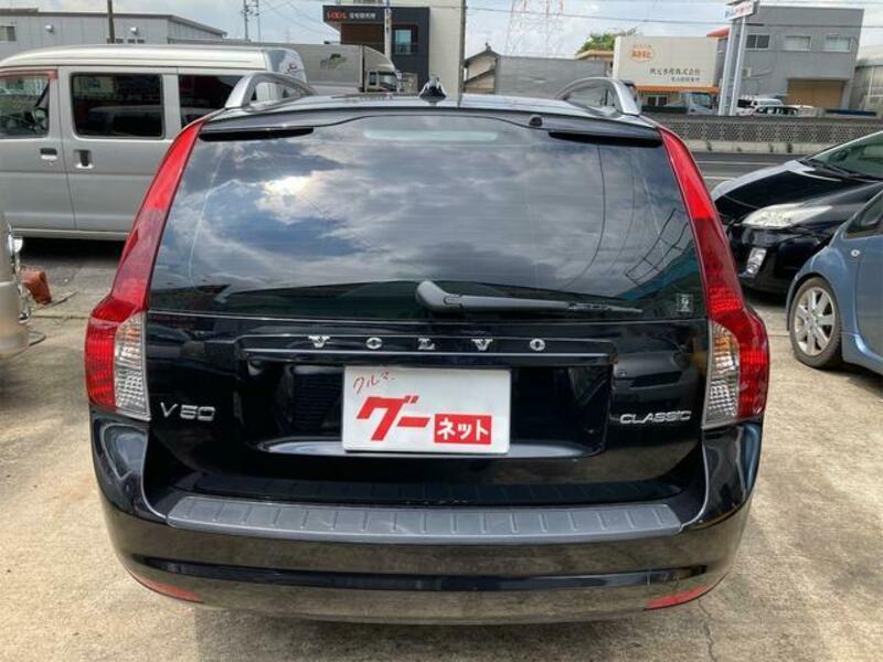V50