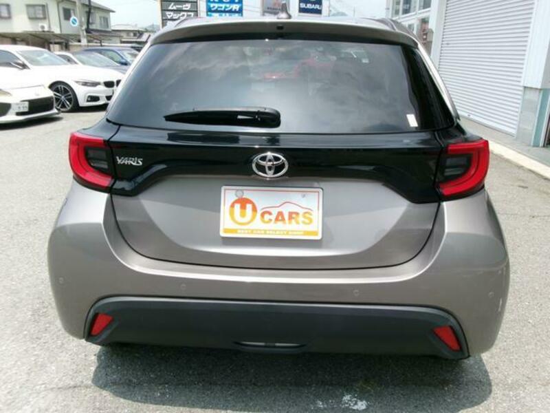 YARIS