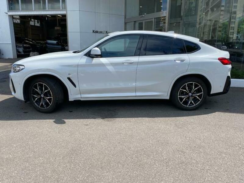 X4