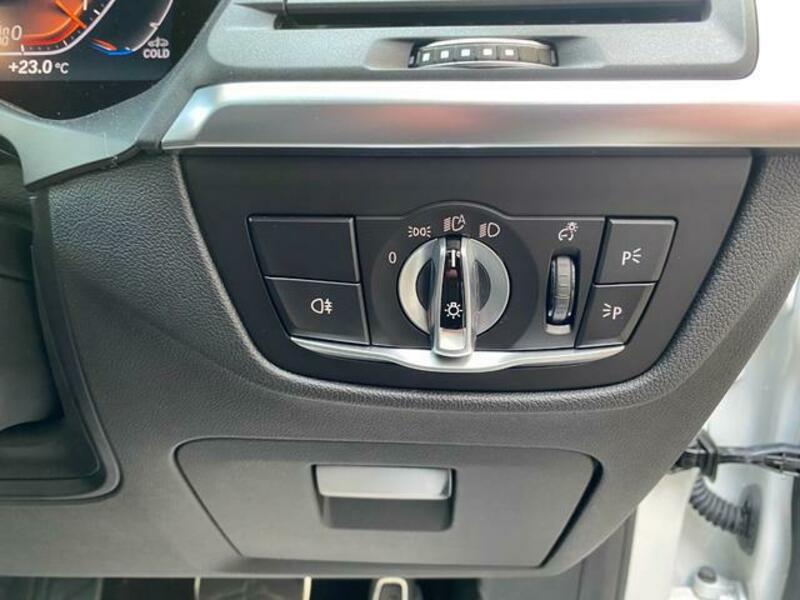 X4