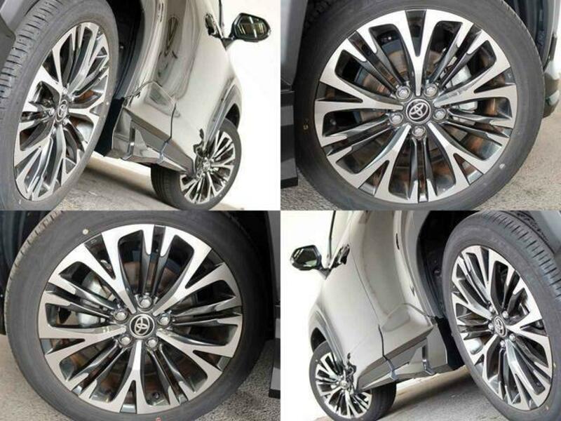 YARIS CROSS
