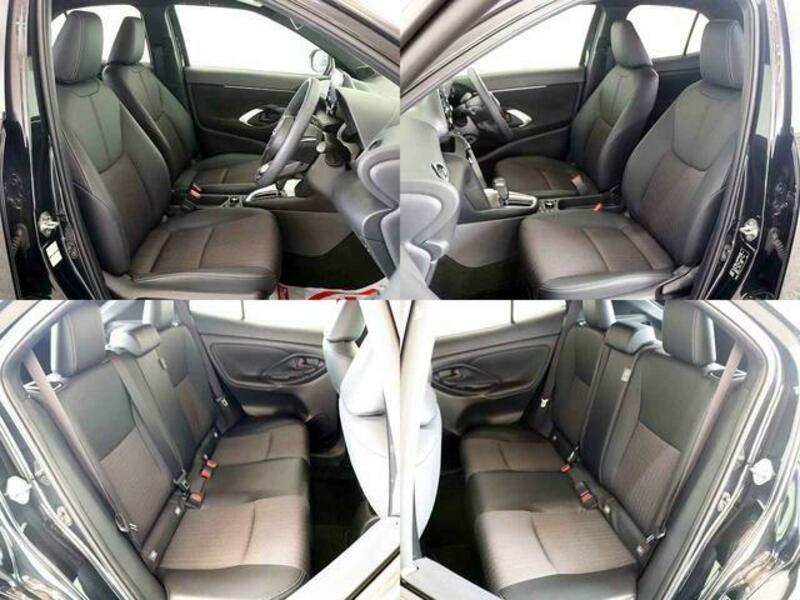 YARIS CROSS