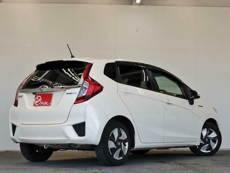 FIT HYBRID