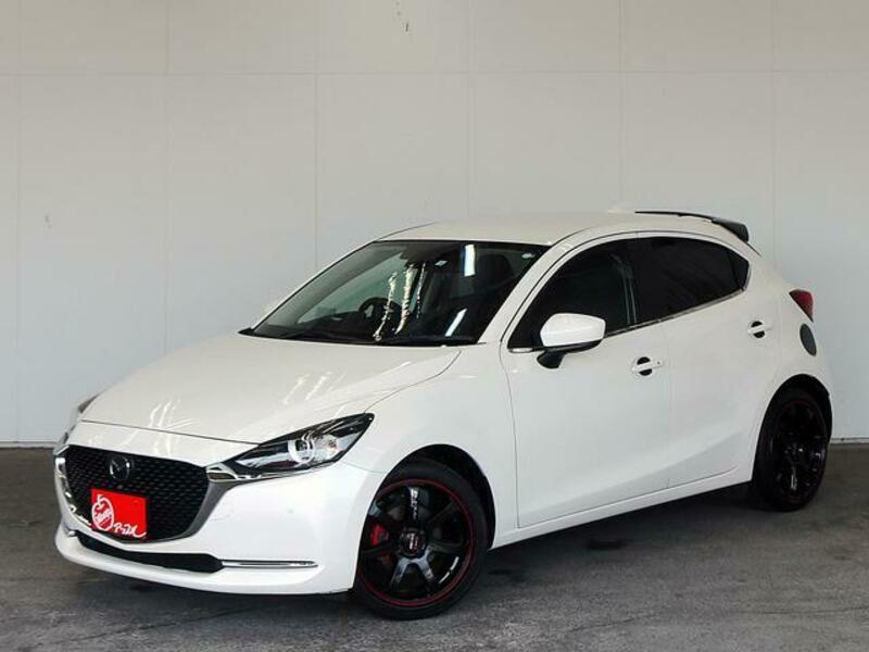 MAZDA2