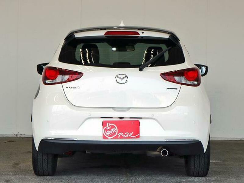 MAZDA2