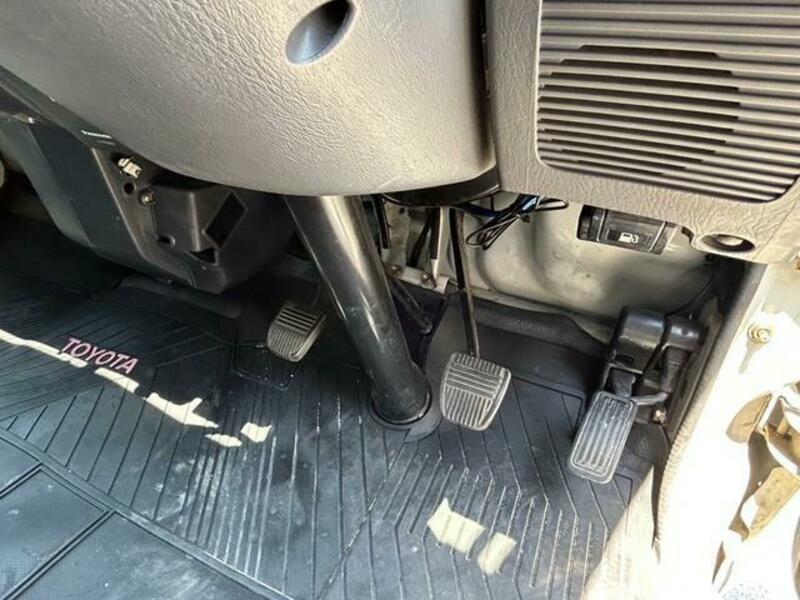TOWNACE TRUCK