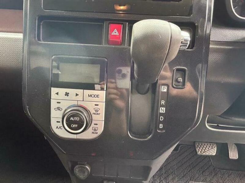 ROOMY