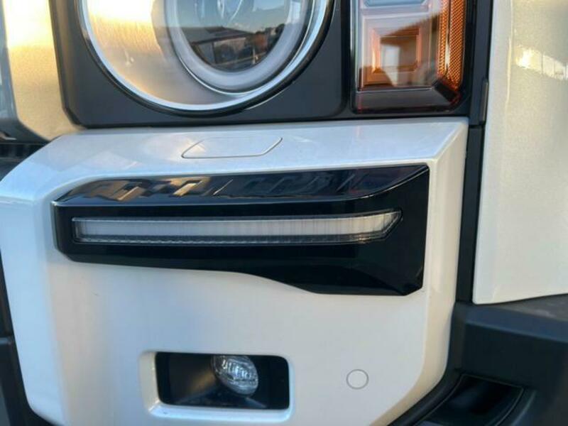 LAND CRUISER 250
