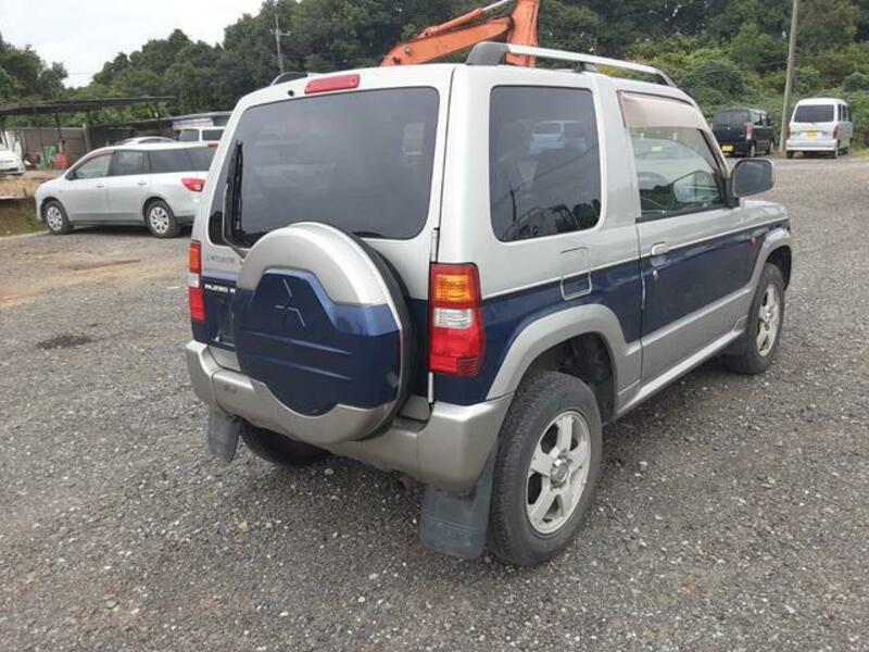 PAJERO MINI