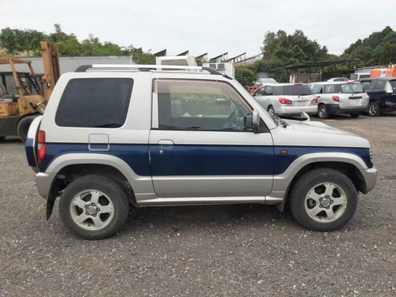 PAJERO MINI