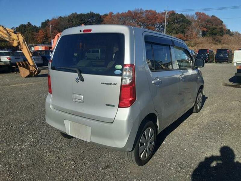 WAGON R