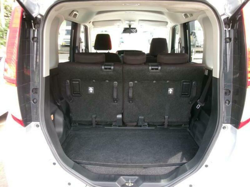 ROOMY