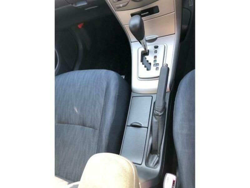 COROLLA FIELDER