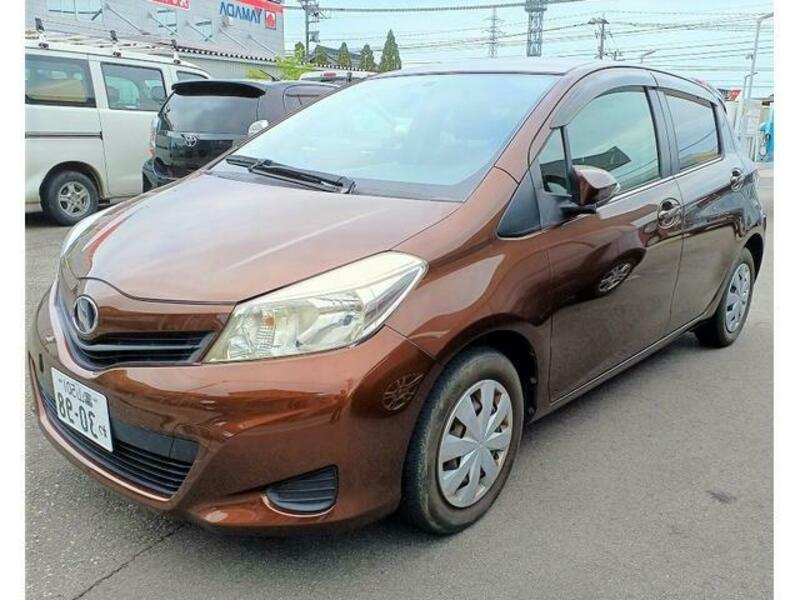 TOYOTA VITZ