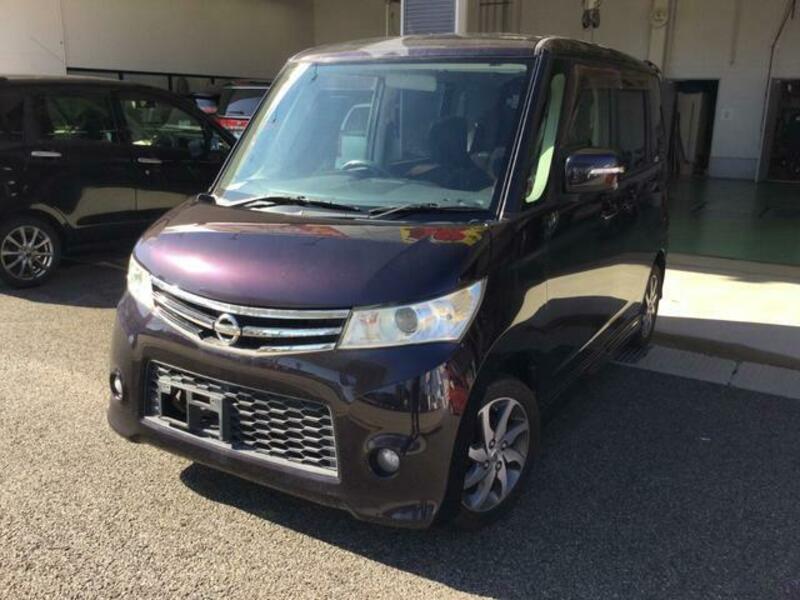 NISSAN ROOX