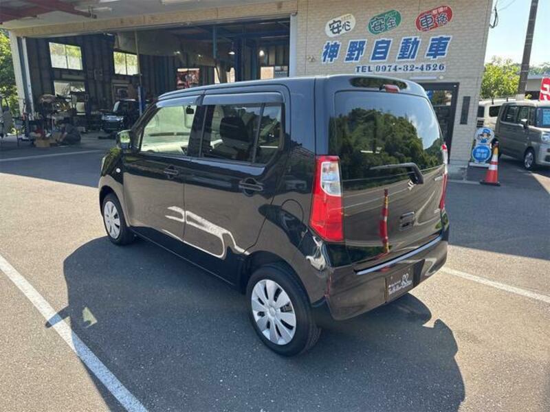 WAGON R