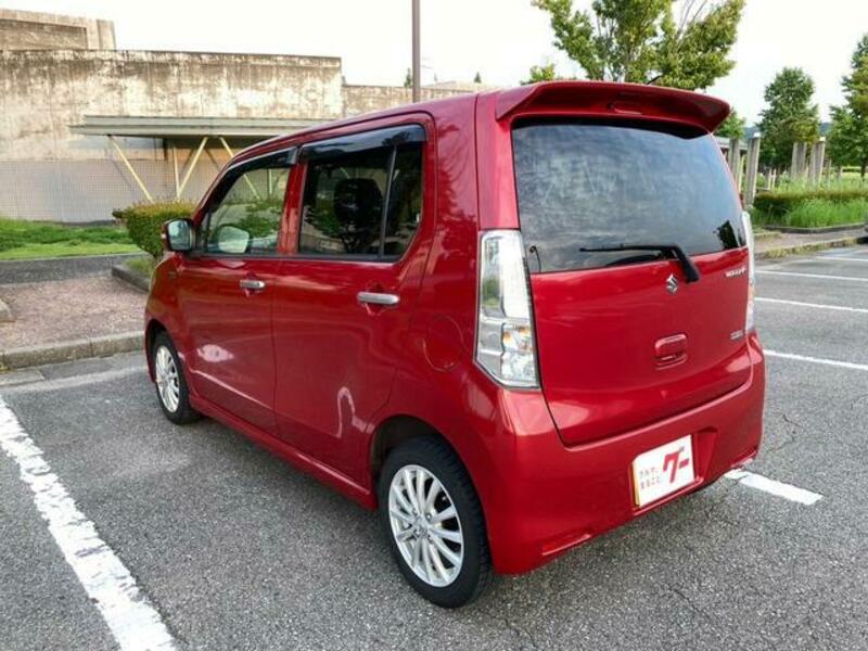 WAGON R