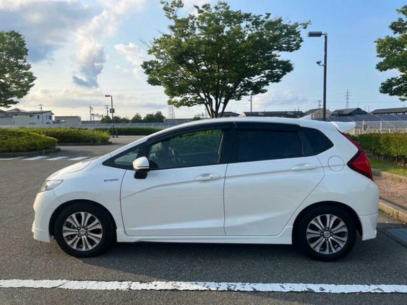 FIT HYBRID