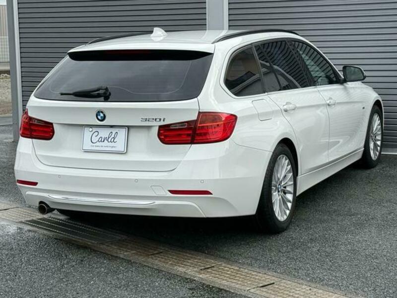 3 SERIES