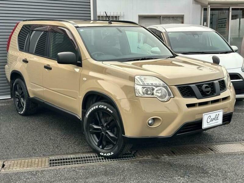 X-TRAIL