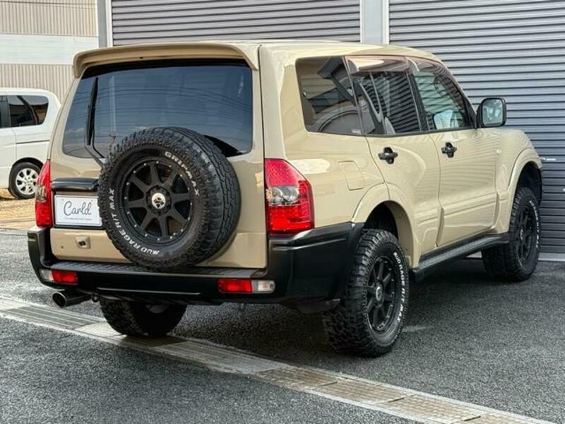 PAJERO