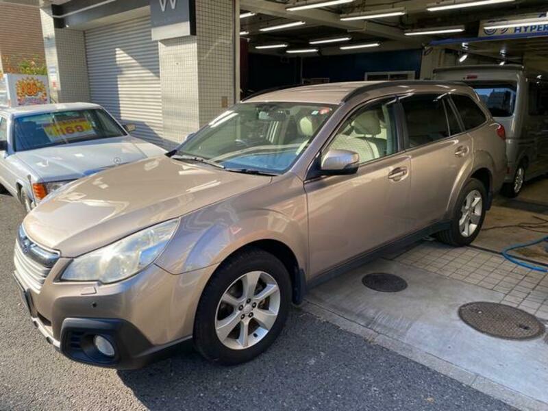 LEGACY OUTBACK