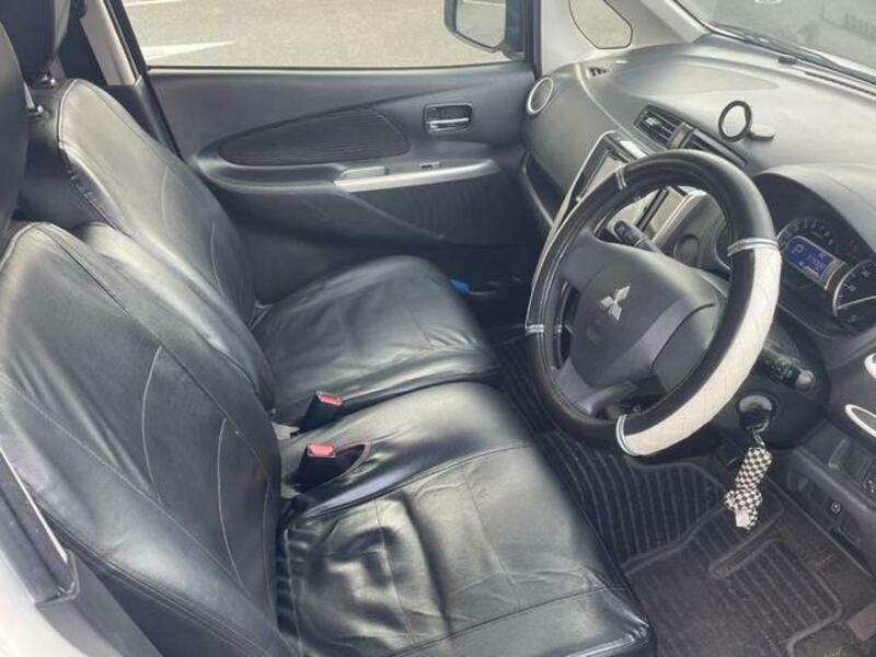 EK CUSTOM