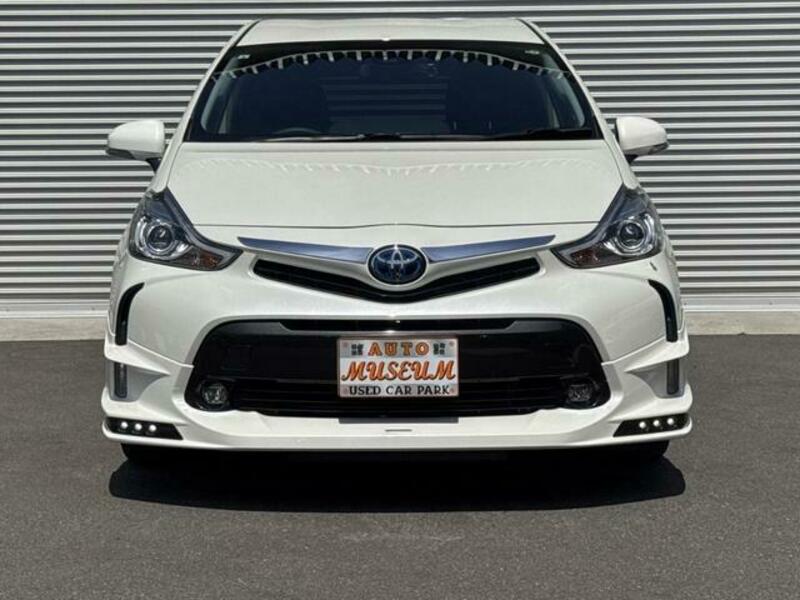 PRIUS ALPHA