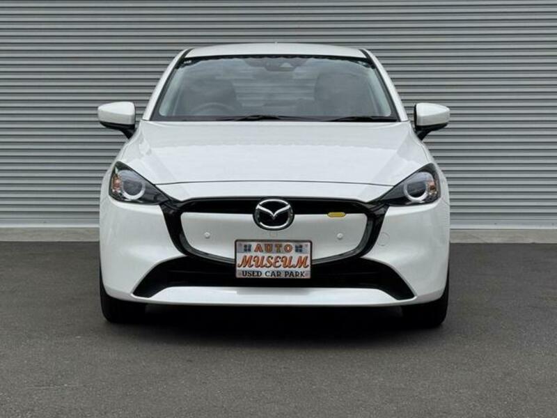 MAZDA2