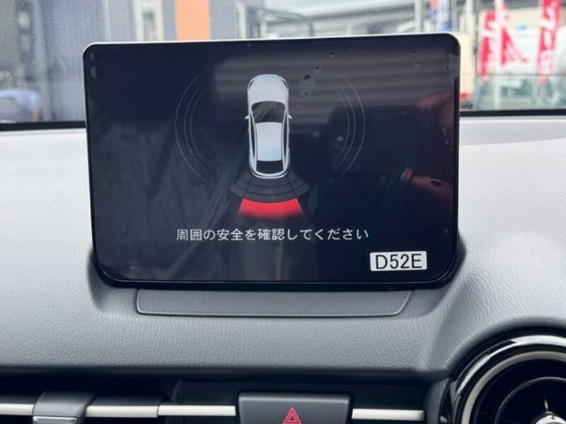 MAZDA2