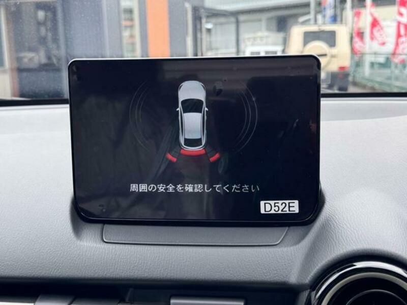 MAZDA2