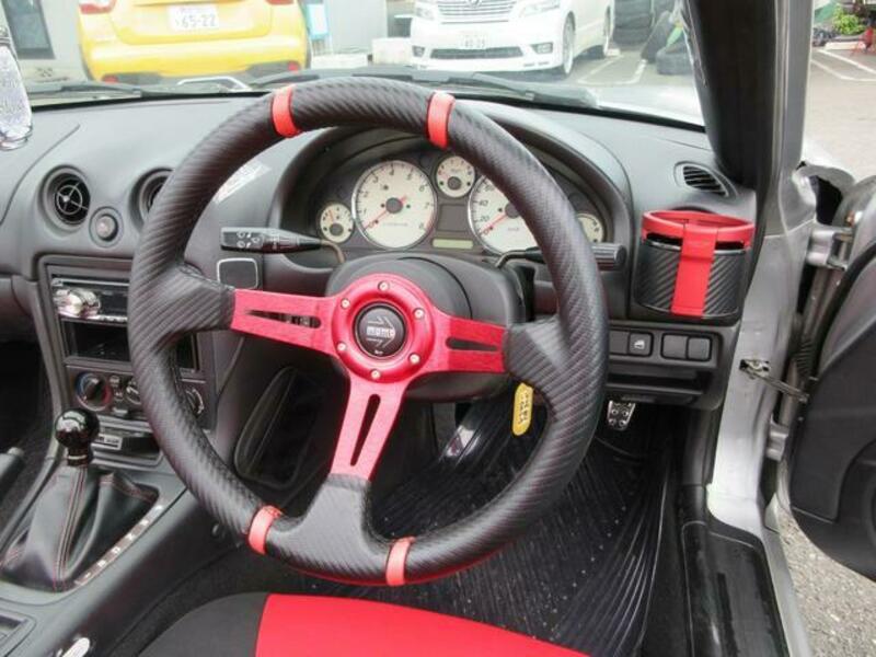 ROADSTER