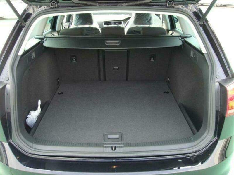 GOLF VARIANT