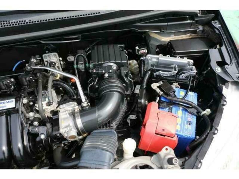 FIT HYBRID