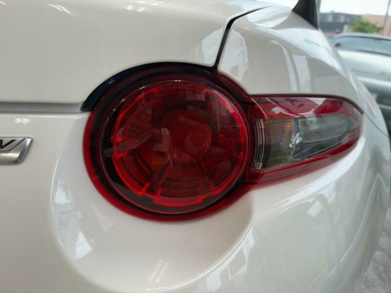 ROADSTER