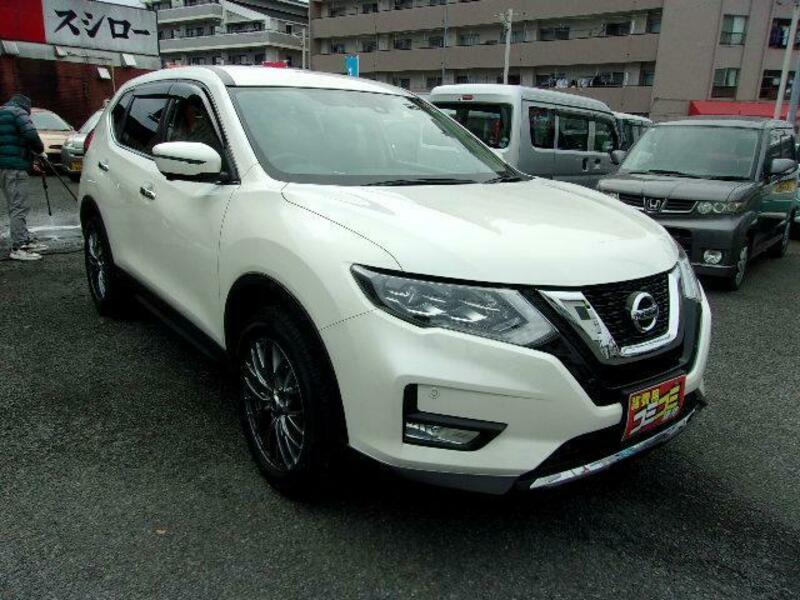 X-TRAIL
