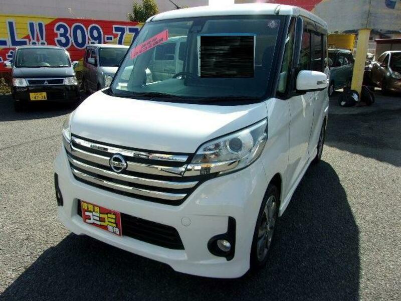 NISSAN DAYZ ROOX
