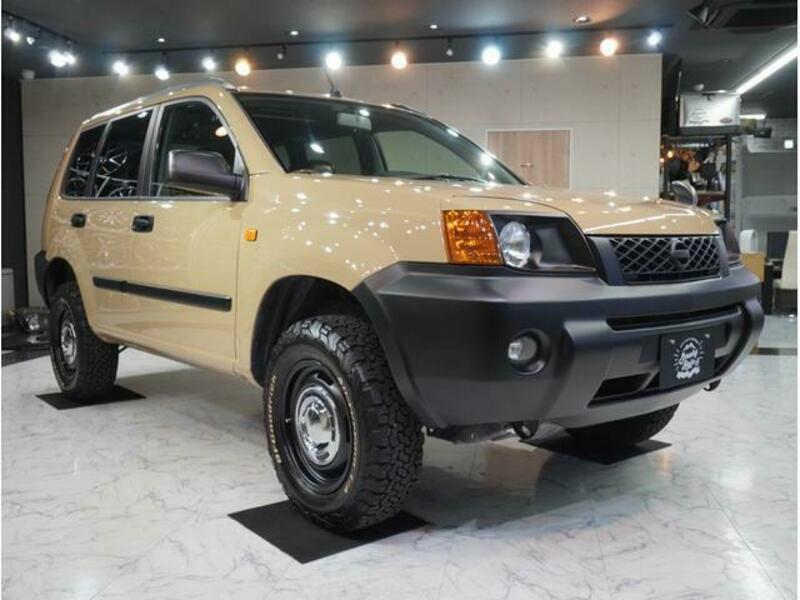 X-TRAIL