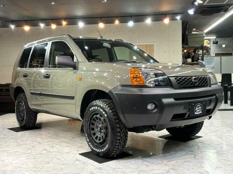 X-TRAIL