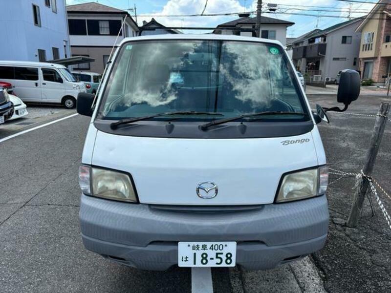 BONGO VAN