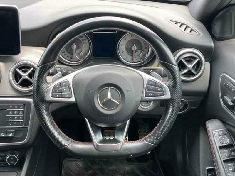 GLA CLASS
