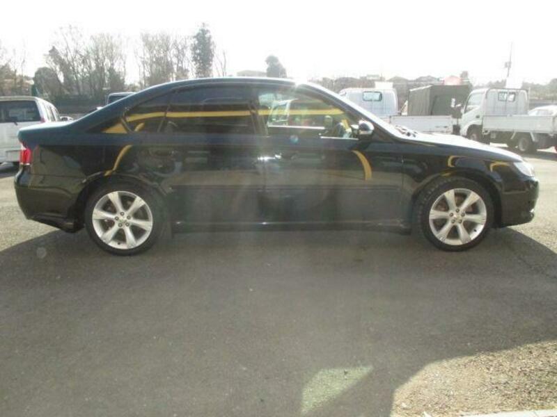 LEGACY B4
