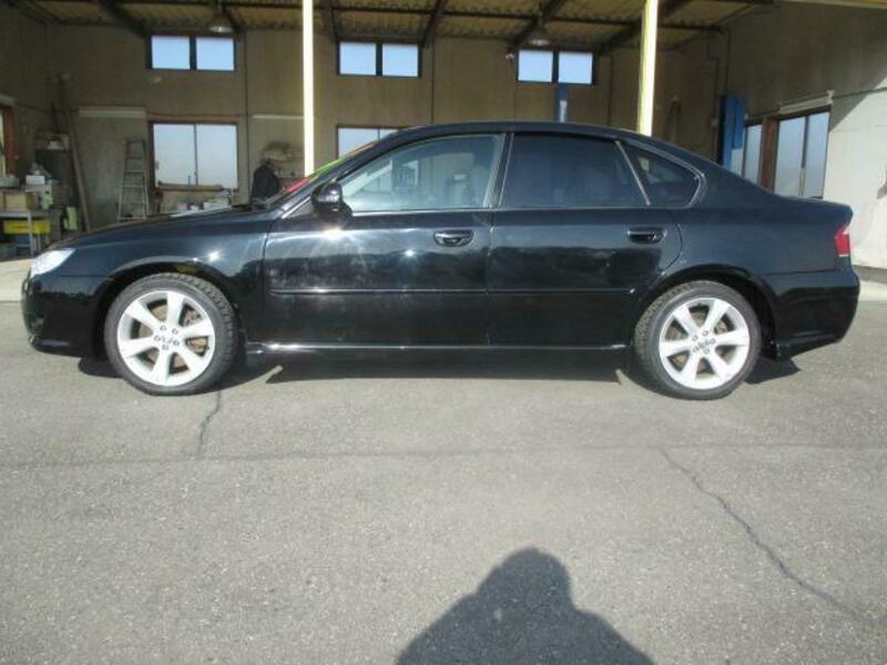 LEGACY B4