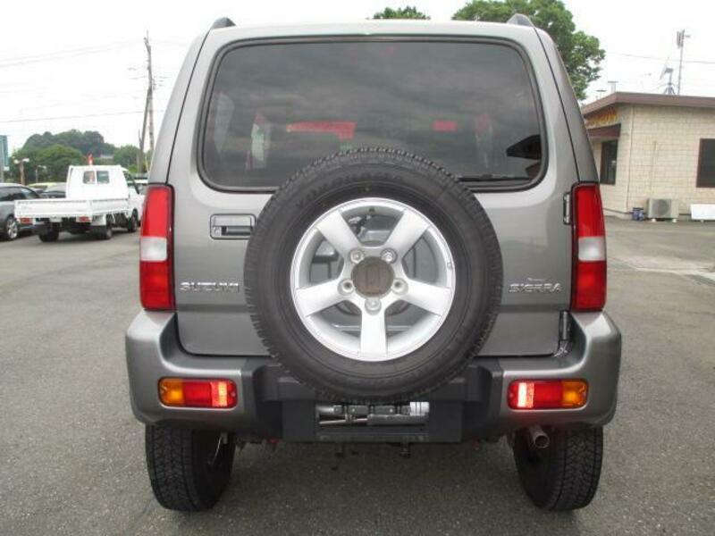 JIMNY SIERRA