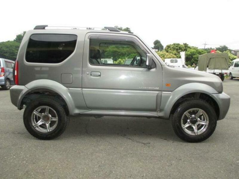JIMNY SIERRA