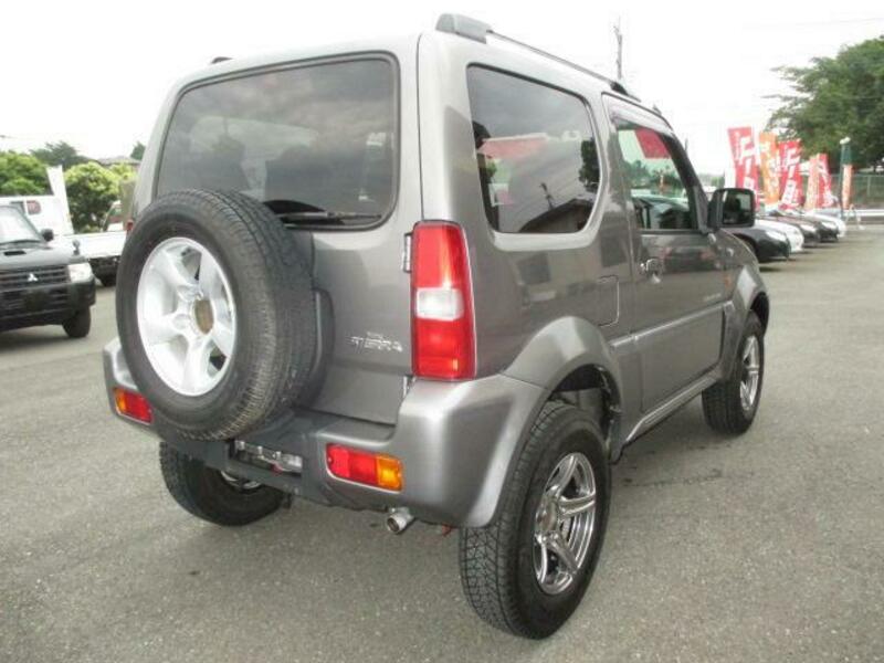 JIMNY SIERRA