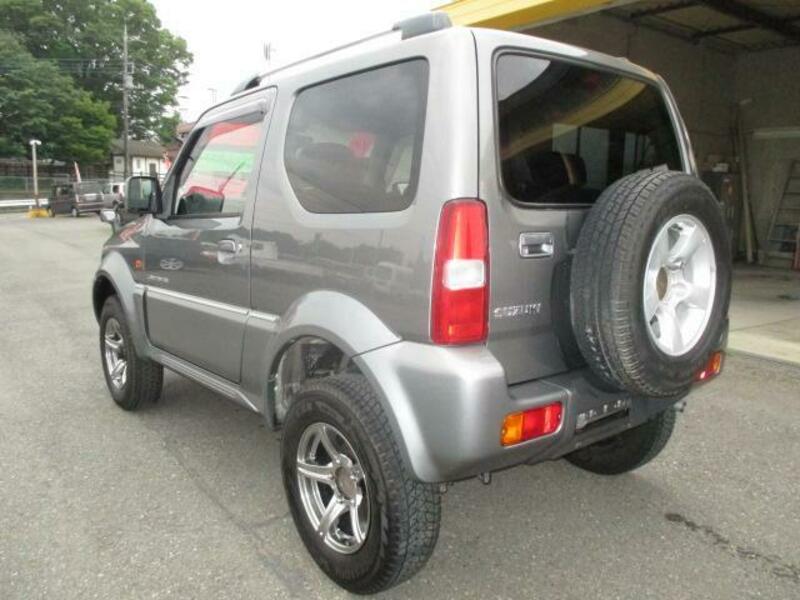 JIMNY SIERRA
